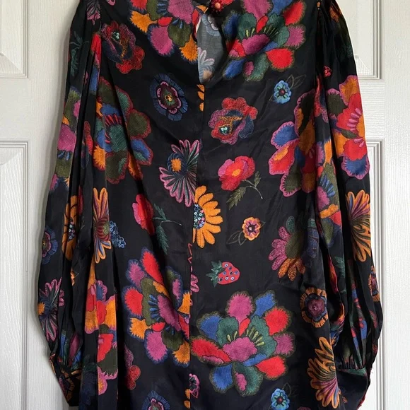 NWT FARM Rio Lily’s Garden Blouse size M - Picture 2 of 6
